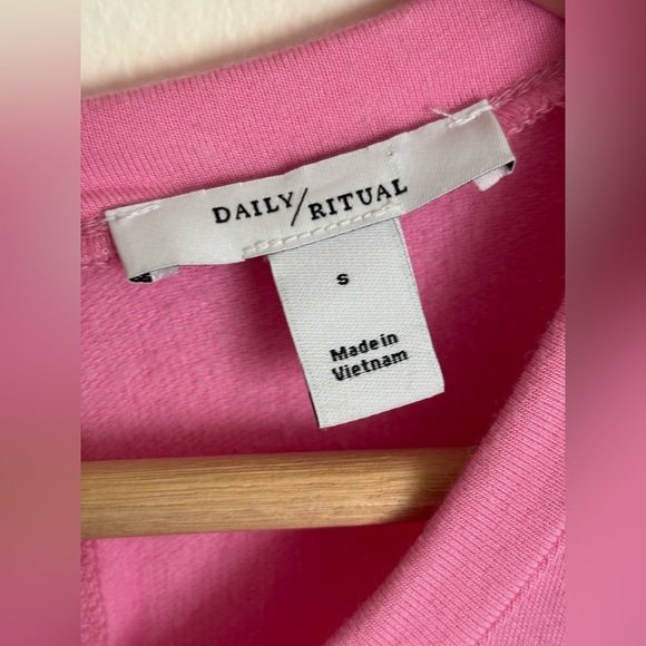 Daily Ritual Pink Drawstring Romper Size Small - Picture 9 of 9